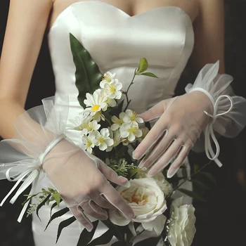 Белые свадебные перчатки с коротким запястьем, женские аксессуары для свадьбы