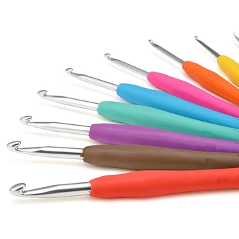 Крючки с силиконовыми ручками разных размеров, иглы, Инструменты для вязания крючком, швейные инструменты для плетения пряжи, инструменты для вязания крючком смешанных цветов, Крючки для вязания крючком